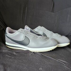 Nike Cortez